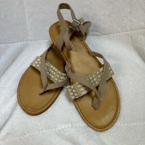 TOMS Lexie Novelty Canvas Sandal in Beige Size 8.5
